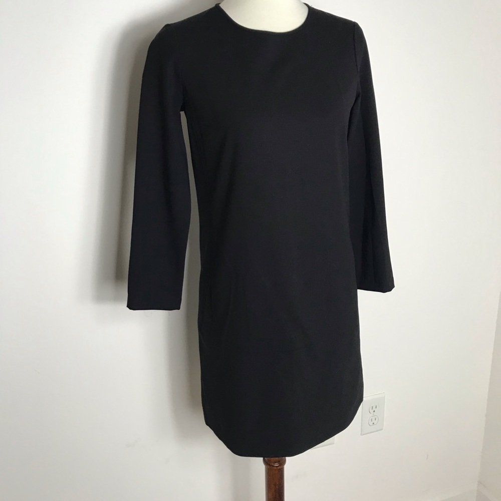 Theory Black 3/4 Sleeves Shift mini dress pockets